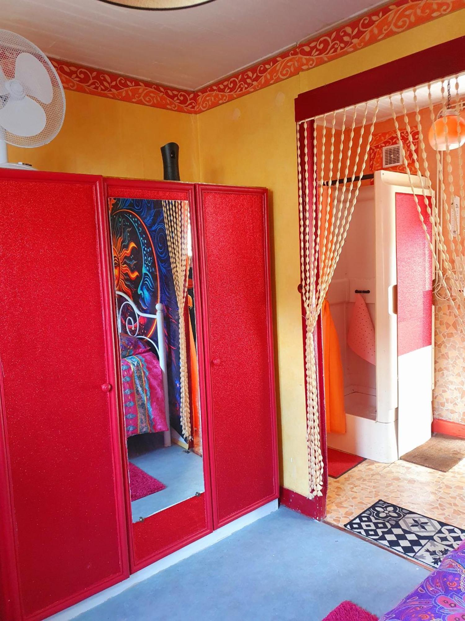 Fumel Bed And Breakfast Les Roses Multicolores Du 47 מראה חיצוני תמונה
