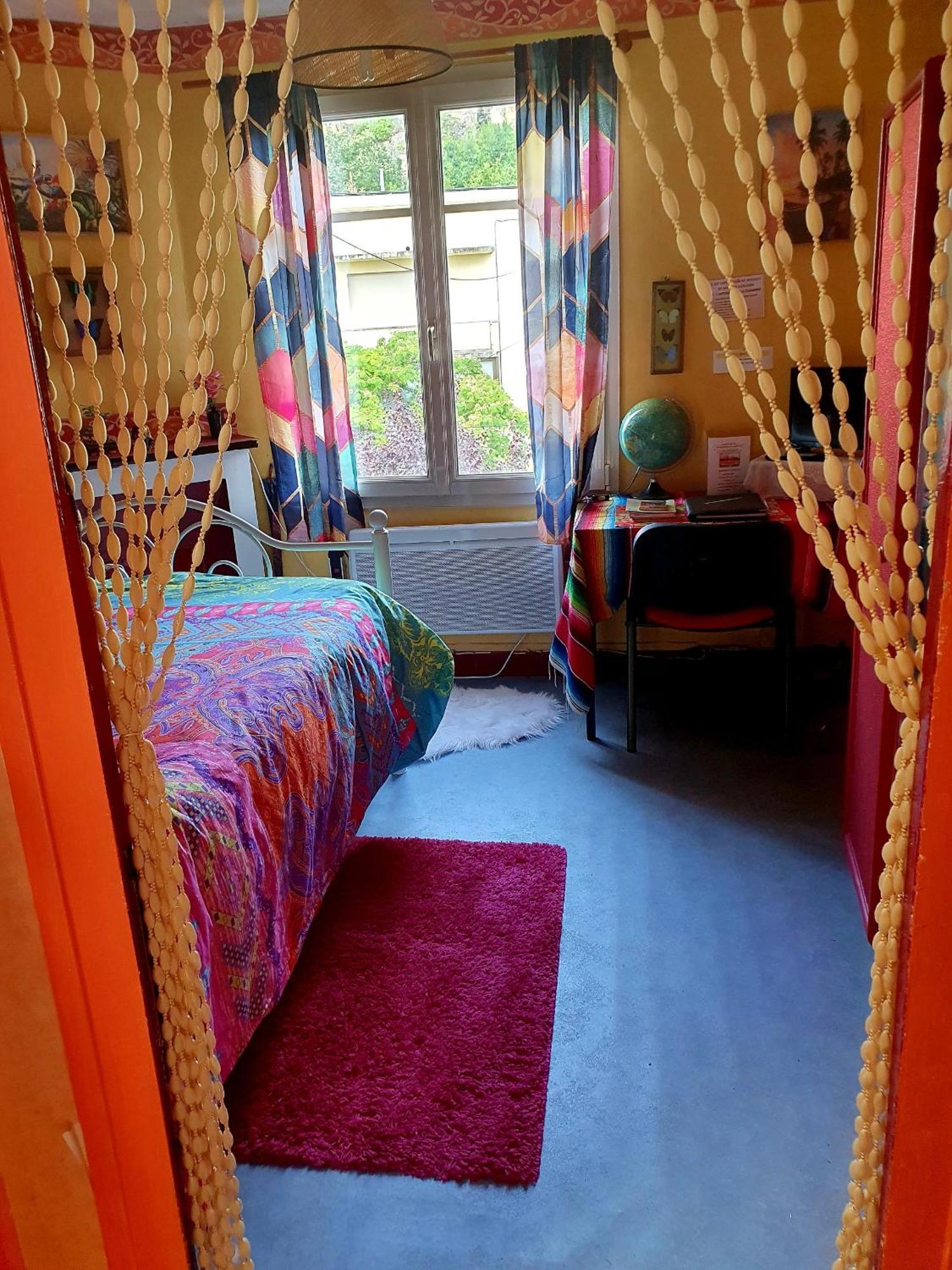 Fumel Bed And Breakfast Les Roses Multicolores Du 47 מראה חיצוני תמונה
