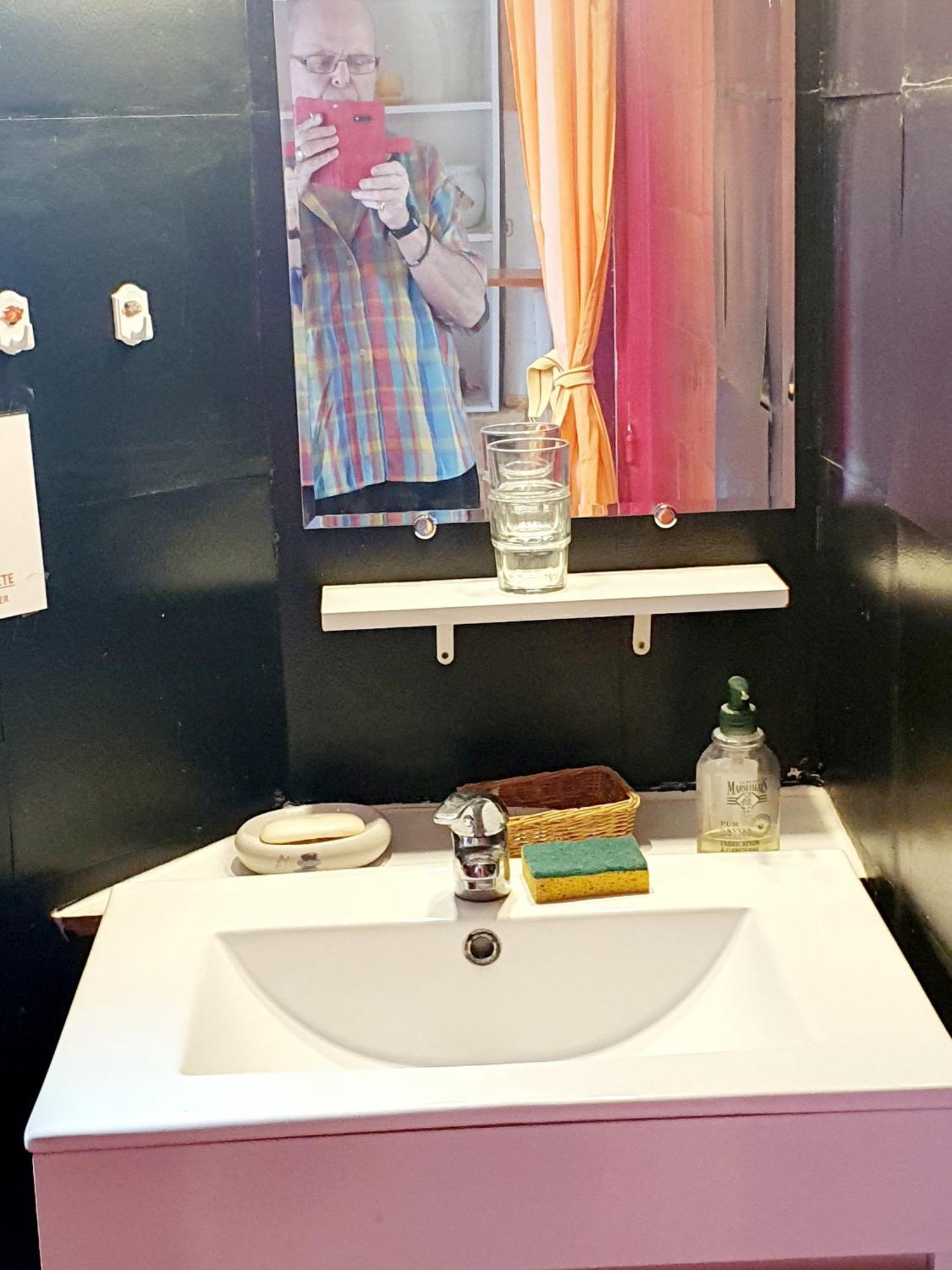 Fumel Bed And Breakfast Les Roses Multicolores Du 47 מראה חיצוני תמונה